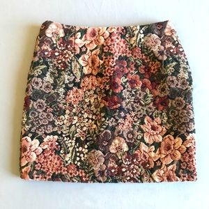 NastyGal/Daphnea Woven Floral Skirt